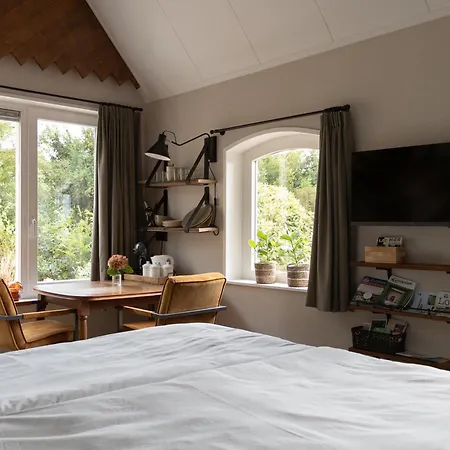 De Pastorie Bed & Breakfast *